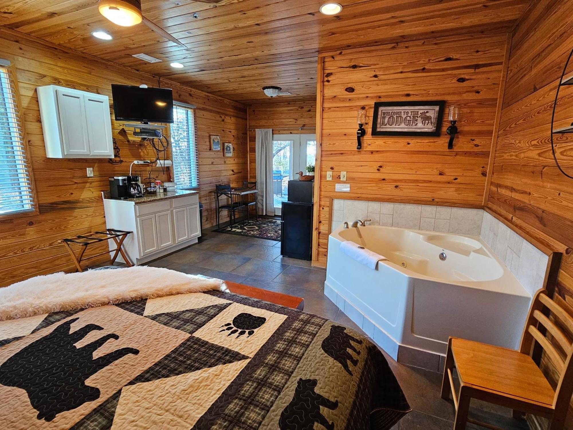 5 Min To Beaver Lake-King Bed-Fire Pit-Jetted Tub #2 Eureka Springs Kültér fotó